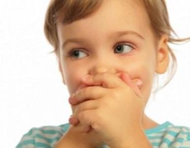 Ребенок не говорит в год Признаки задержки речевого развития у детей